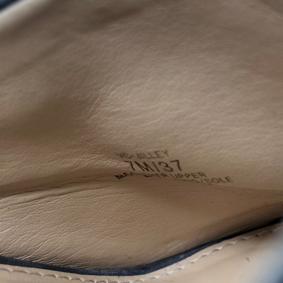 NWOB Vince Camuto “Jilley” Suede Peeptoe Sandal - Picture 7 of 8